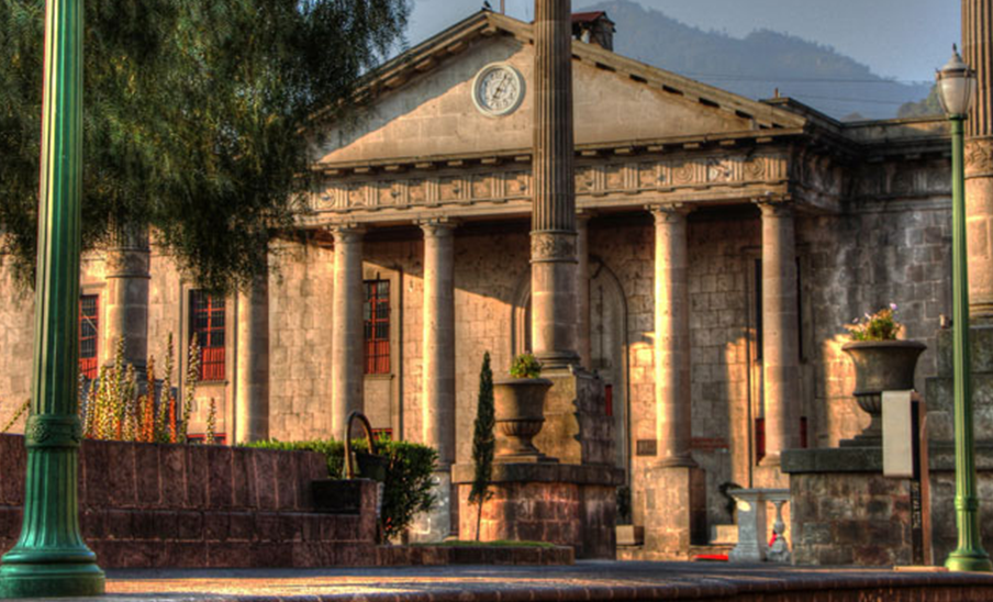 museo de historia natural xela